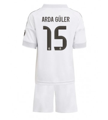 Real Madrid Arda Guler #15 Replika Hemmatröja Barn 2025-26 Kortärmad (+ Korta byxor) Real Madrid Arda Guler #15 Replika Hemmatröja Barn 2025-26 Kortärmad (+ Korta byxor)